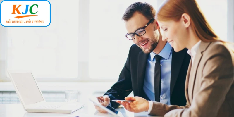 Chuyên viên đại lý KJC thực hiện theo đúng công việc cụ thể 